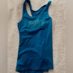 nike tank top